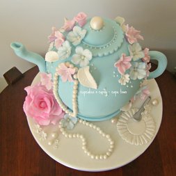 Shaleen Teapot Cake